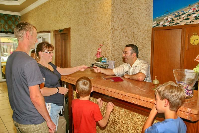 Alanya Beach Hotel Εξωτερικό φωτογραφία